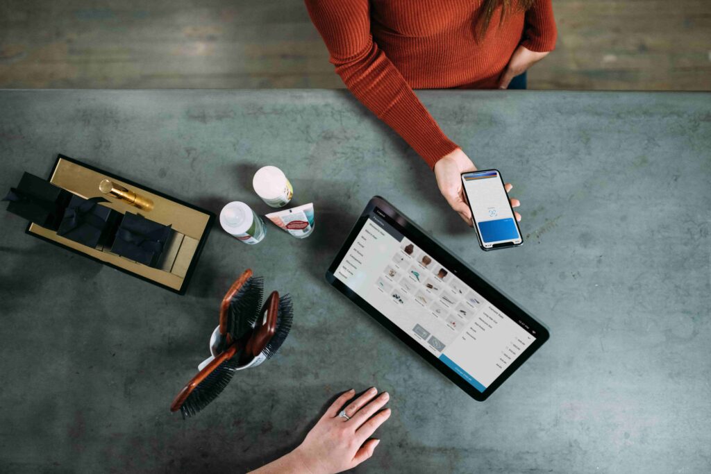 Лучшие CRM для малого бизнеса — преимущества, недостатки, тарифы