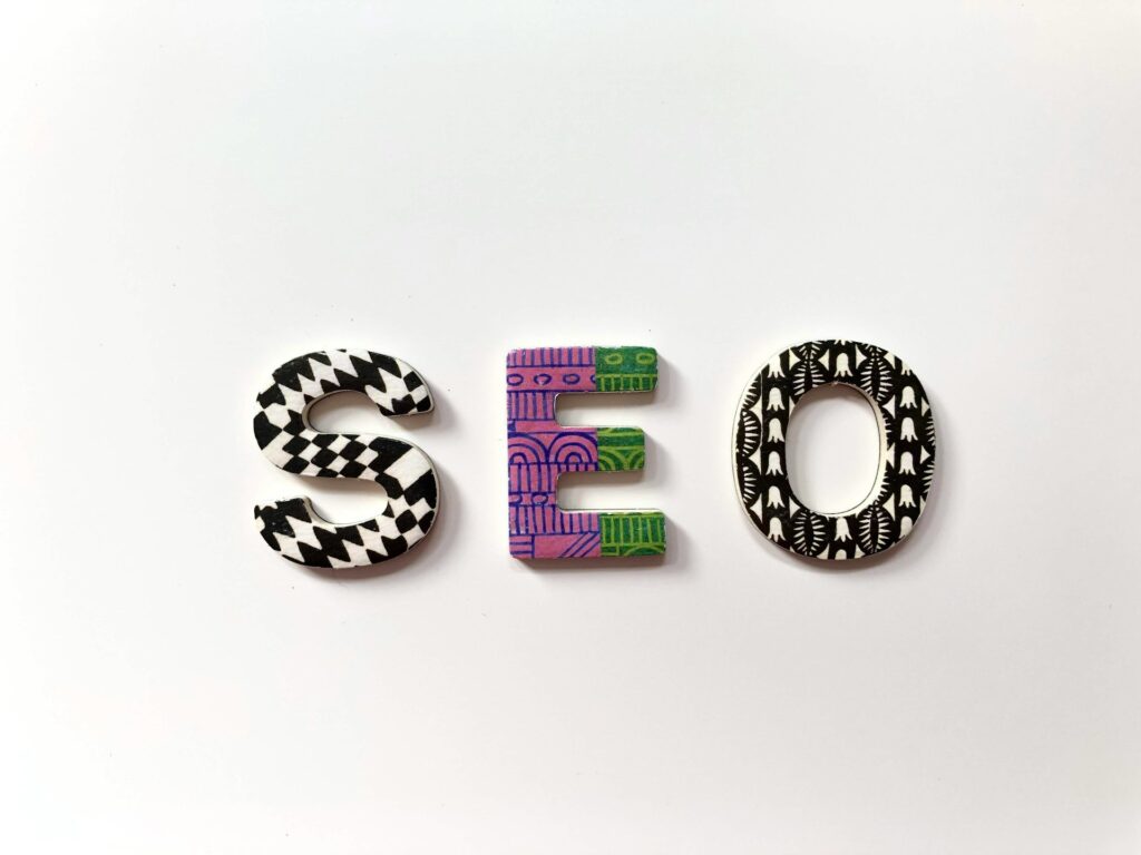 Топ ИИ-инструментов для SEO-специалистов в 2026 году